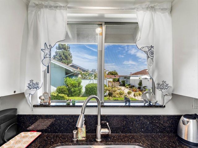 3615 Vista Bella 16, Oceanside, CA 92057