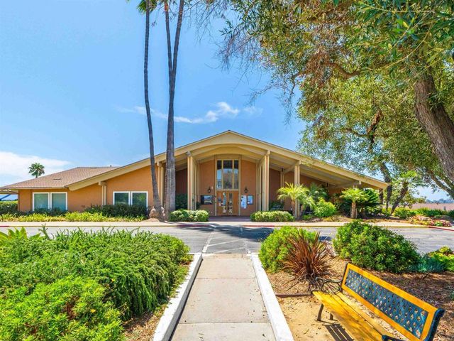 3615 Vista Bella 16, Oceanside, CA 92057