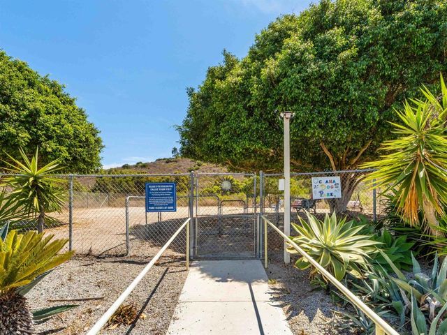 3615 Vista Bella 16, Oceanside, CA 92057
