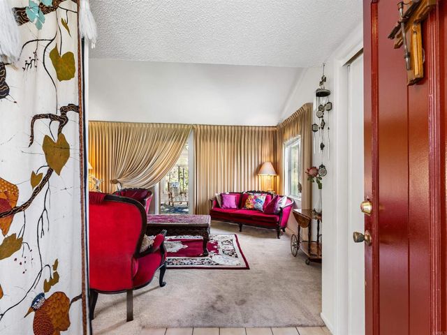 3615 Vista Bella 16, Oceanside, CA 92057
