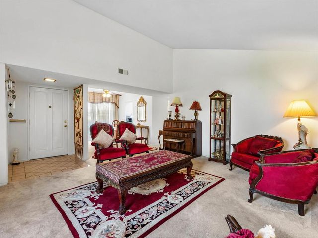 3615 Vista Bella 16, Oceanside, CA 92057
