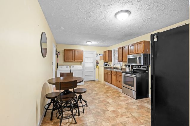 418 Lynn St, Murfreesboro, TN 37129