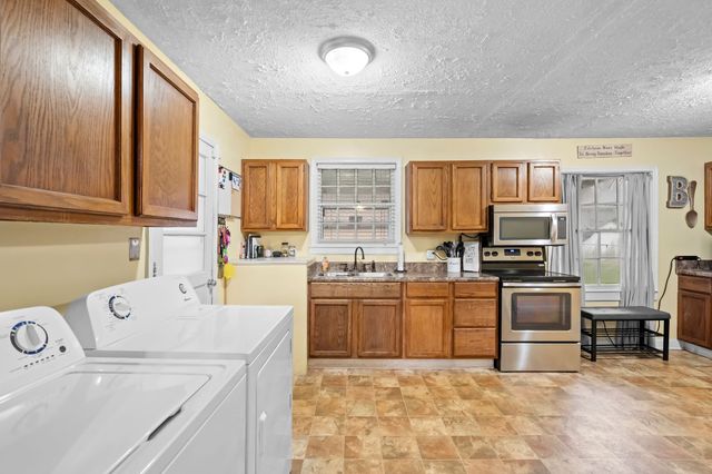 418 Lynn St, Murfreesboro, TN 37129