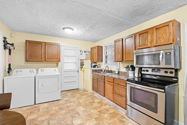 418 Lynn St, Murfreesboro, TN 37129