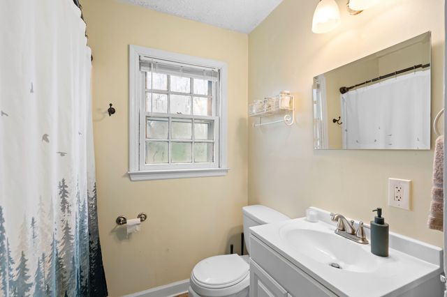 418 Lynn St, Murfreesboro, TN 37129