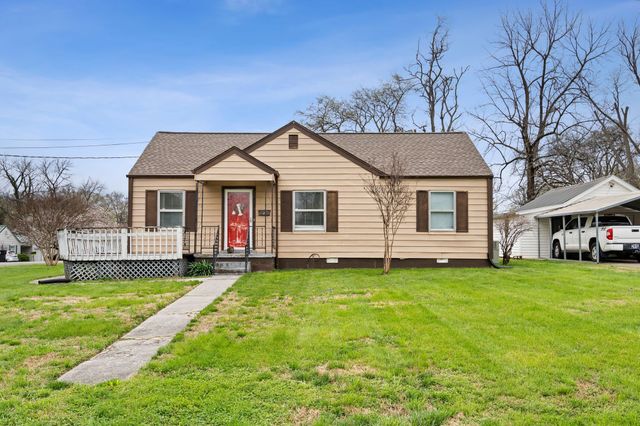 418 Lynn St, Murfreesboro, TN 37129