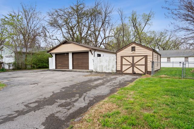 418 Lynn St, Murfreesboro, TN 37129