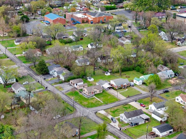 418 Lynn St, Murfreesboro, TN 37129