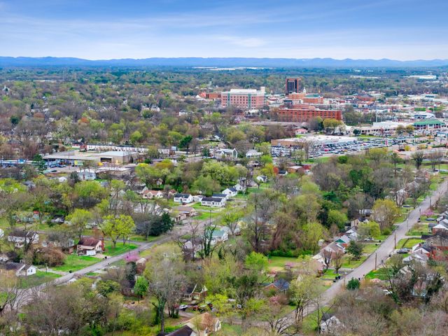 418 Lynn St, Murfreesboro, TN 37129