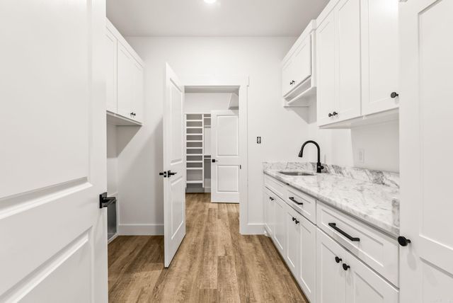 6 Republican Meadow Lane, Greenbrier, AR 72058