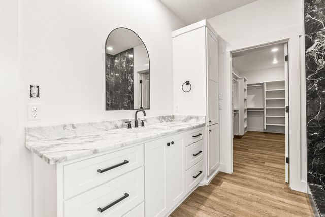 6 Republican Meadow Lane, Greenbrier, AR 72058