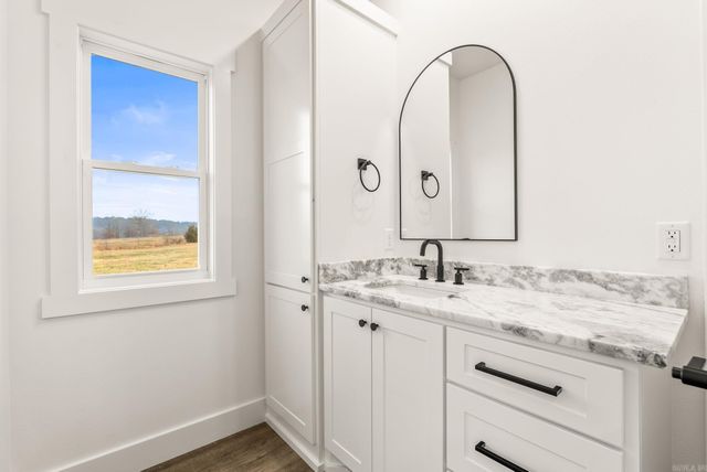 6 Republican Meadow Lane, Greenbrier, AR 72058