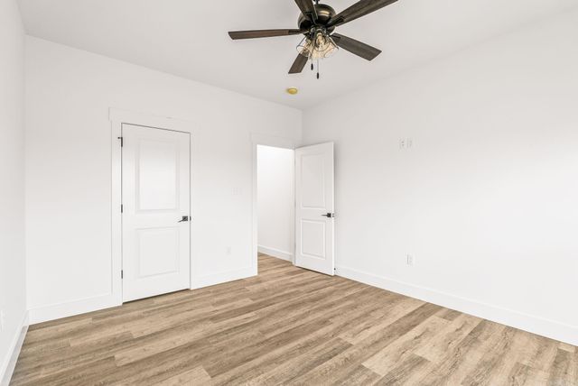 6 Republican Meadow Lane, Greenbrier, AR 72058