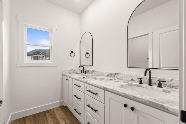 6 Republican Meadow Lane, Greenbrier, AR 72058