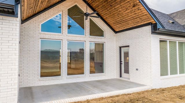 6 Republican Meadow Lane, Greenbrier, AR 72058