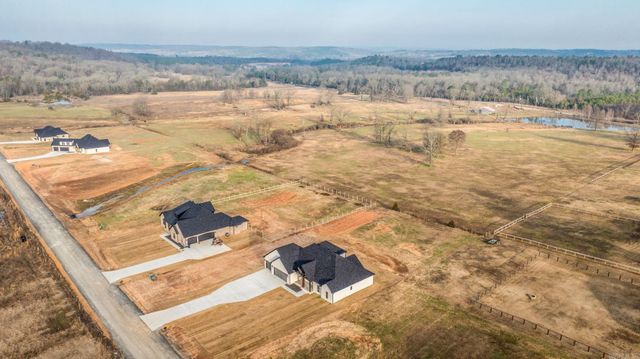 6 Republican Meadow Lane, Greenbrier, AR 72058