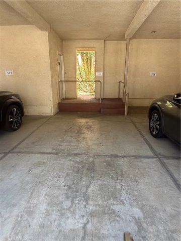 130 S Barranca 314, West Covina, CA 91791