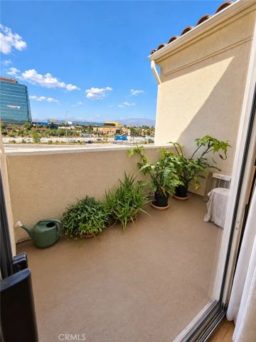 130 S Barranca 314, West Covina, CA 91791