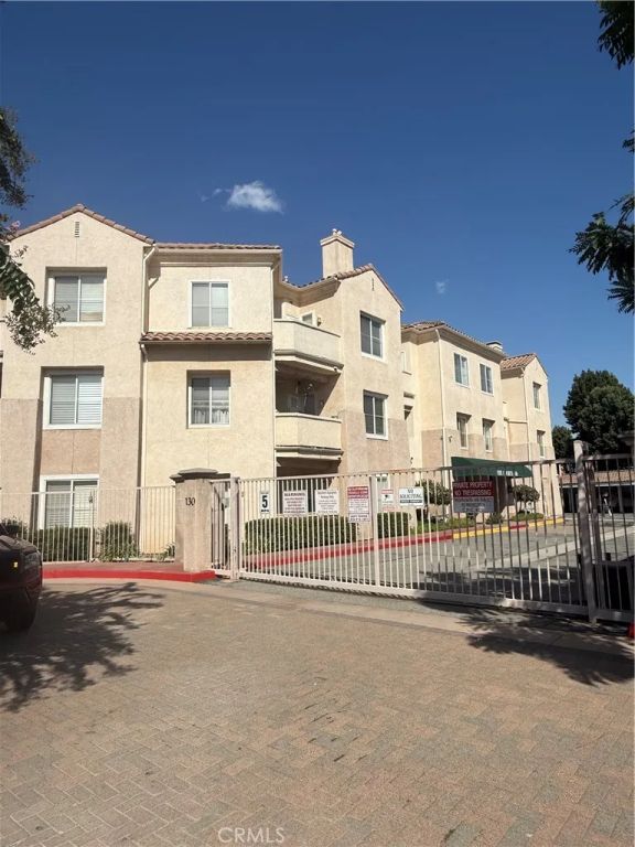 130 S Barranca 314, West Covina, CA 91791