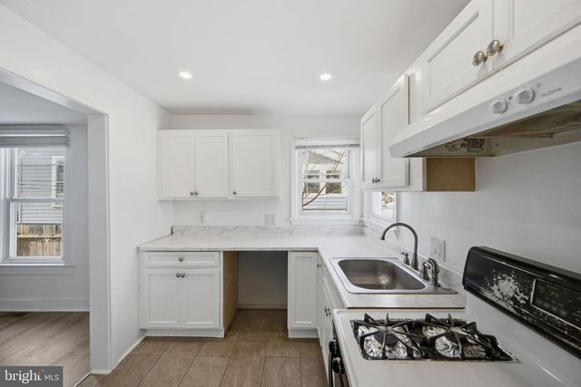 4004 LAWRENCE ST, Brentwood, MD 20722