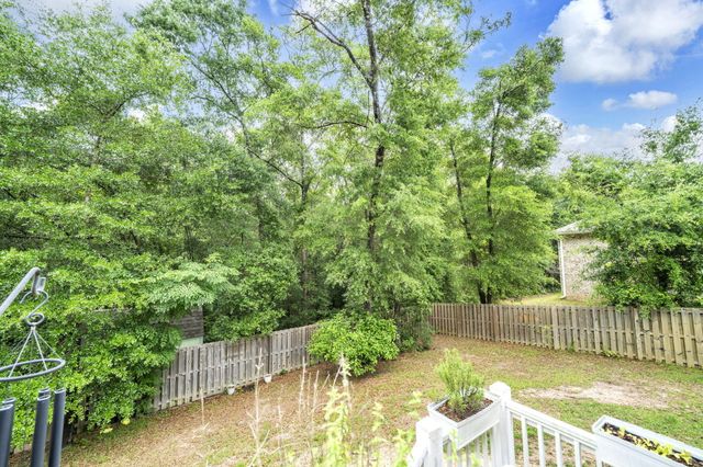 434 Mango Lane, Freeport, FL 32439