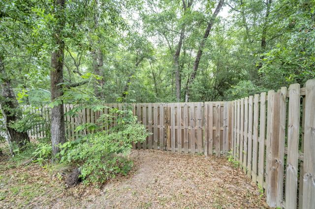 434 Mango Lane, Freeport, FL 32439