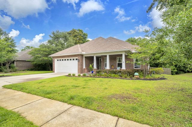 434 Mango Lane, Freeport, FL 32439