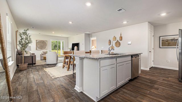 648 Bushy Trail Loop SW, Supply, NC 28462