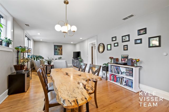 17 Union Avenue B, Grand Rapids, MI 49503