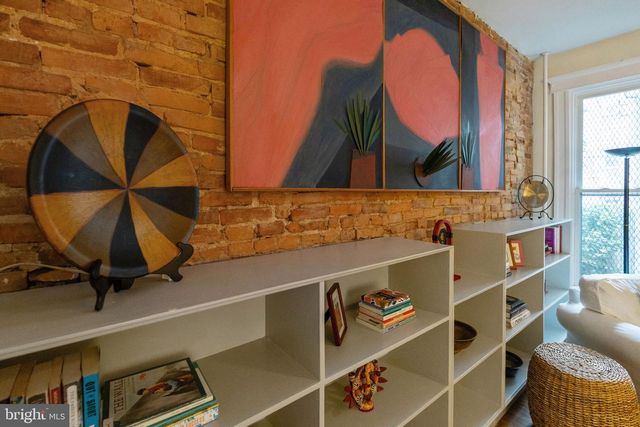 3009 GUILFORD AVE, Baltimore, MD 21218