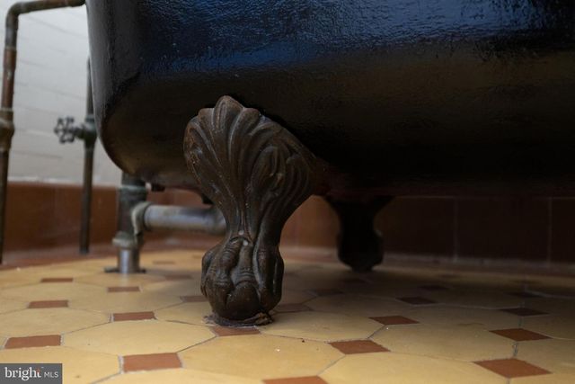 3009 GUILFORD AVE, Baltimore, MD 21218