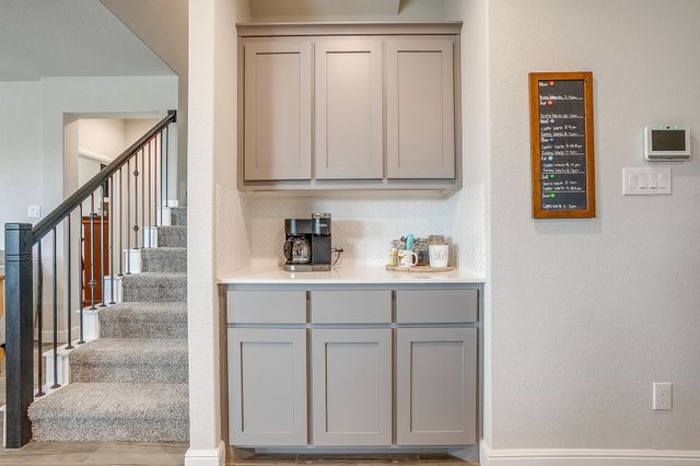 1201 Kerrville Lane, Weatherford, TX 76087