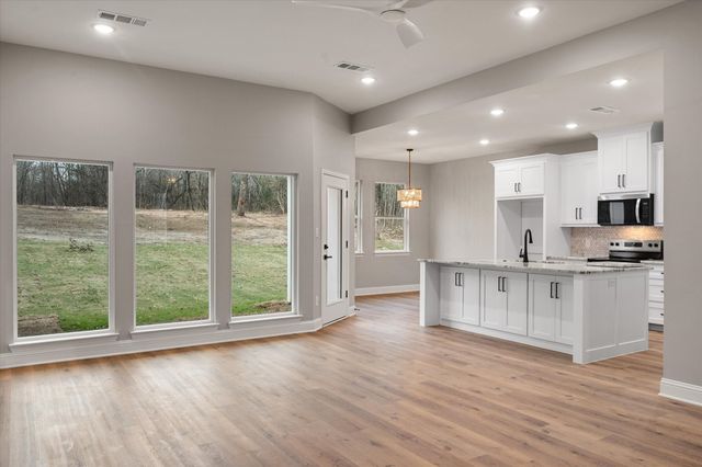 612 SE County Road 3048C, Corsicana, TX 75109