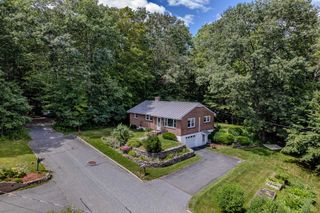 31 Wheatley Street, Lebanon, NH 03766
