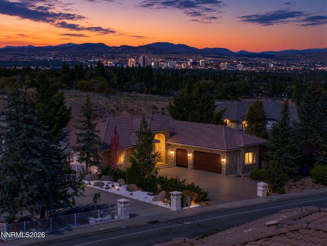 2535 Manzanita Lane, Reno, NV 89509