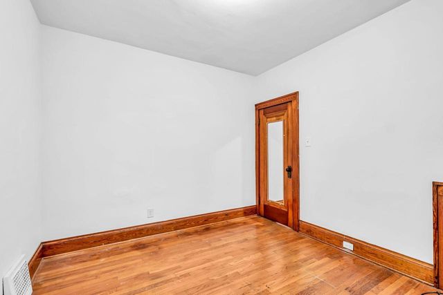 6720 31st AVENUE, Kenosha, WI 53142