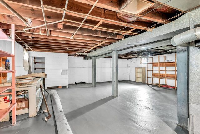 6720 31st AVENUE, Kenosha, WI 53142