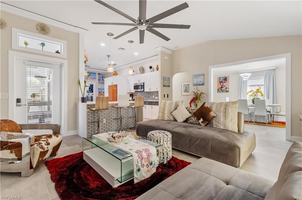 Image 17 of property listing at 2126 SW 47th ST, Cape Coral, FL 33914