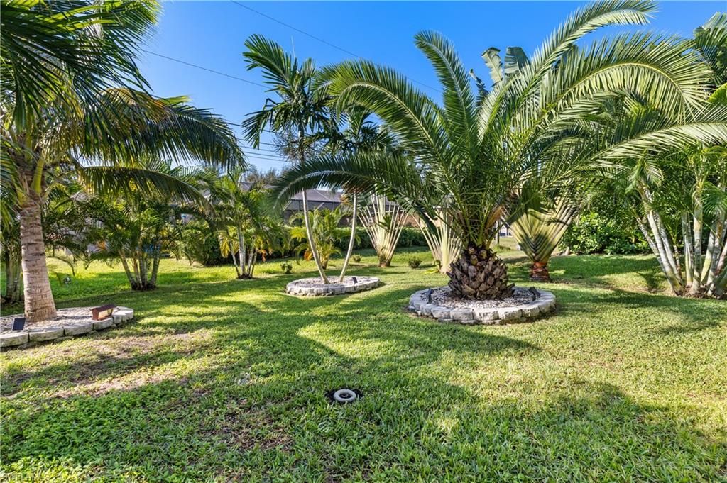 Image 40 of property listing at 2126 SW 47th ST, Cape Coral, FL 33914