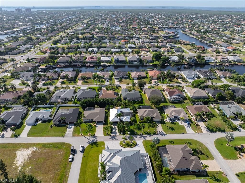 Image 45 of property listing at 2126 SW 47th ST, Cape Coral, FL 33914