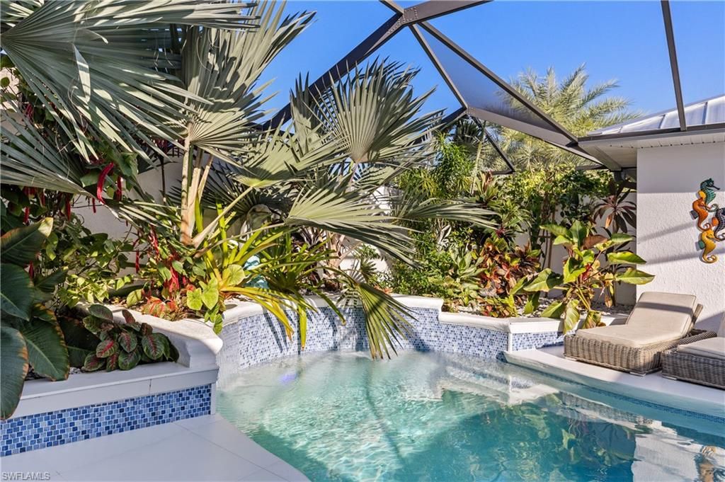 Image 9 of property listing at 2126 SW 47th ST, Cape Coral, FL 33914