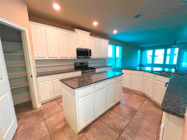 5500 Connally Drive, Forney, TX 75126