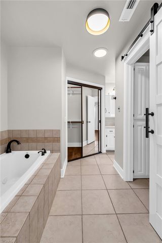 209 El Contento Drive, Bentonville, AR 72712