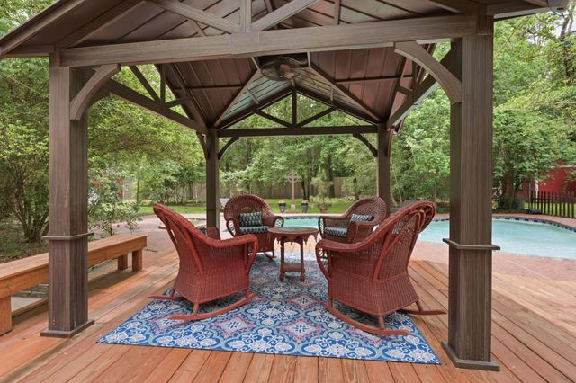 619 Tall Pines Drive, Magnolia, TX 77354