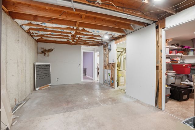 3847 S WESTGATE CIR, Magna, UT 84044