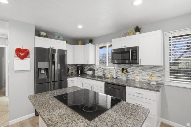 3847 S WESTGATE CIR, Magna, UT 84044