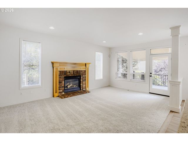 8481 Sw 168TH Ave, Beaverton, OR 97007