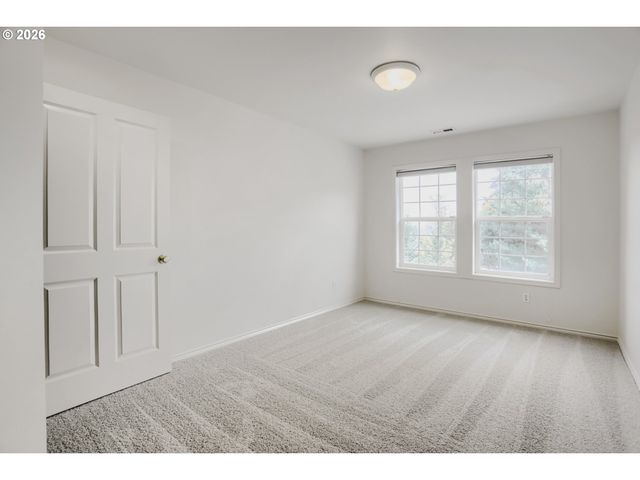 8481 Sw 168TH Ave, Beaverton, OR 97007