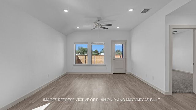 1311 Flint Avenue, Wolfforth, TX 79382