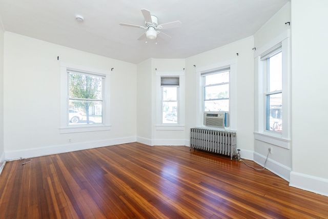 169 Winsor Ave 169, Watertown, MA 02472